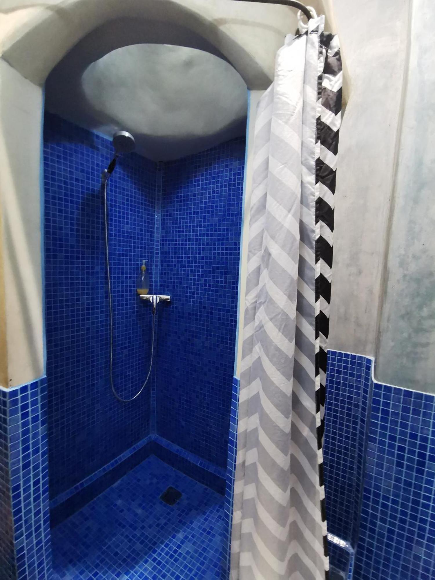 فندق مبيت وإفطار رياض لاروس 2*